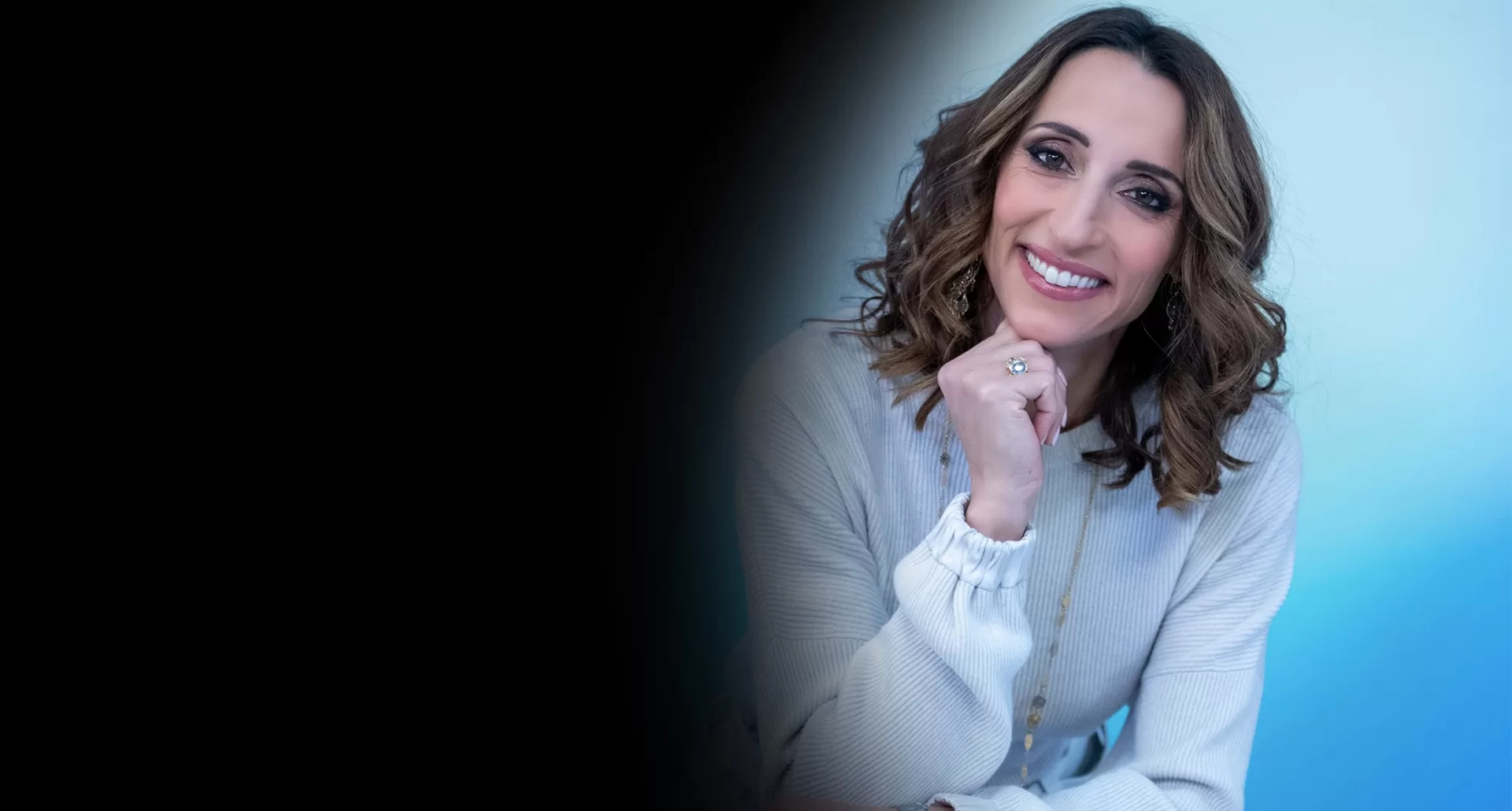 bg-img-elisa-di-francisca-20-03-gallery